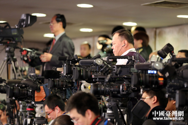 3��2�գ�ȫ�����fʮ�������Ε��h���l��������������һ�����l���d�e�С��D��F��ӛ�ߡ�