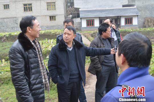 Ĺ־㑱�����ͨ�幫·�ϵ���