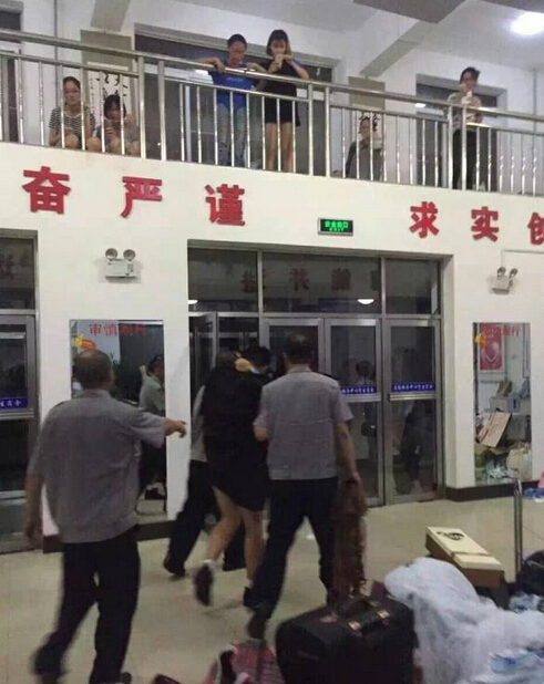 �W�����ĳ��Wһ׃�B��ҹ�JŮ�������ٰl���Wʿ�����ڎ���