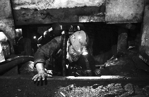 �Ƿ�Сú�V��ڲ��ڸ����g ֻ�͂�����r��ɻ�