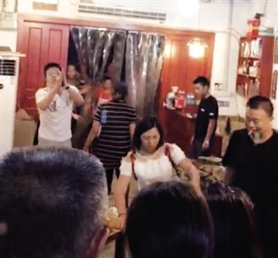 �񾯲��^ץ�˺��r������ʳ�͵�Ǹ �������cٝ(�D)