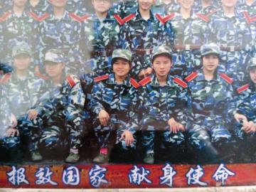 �X��Ů���c��ħ����5���x��������־�Єӱ��W��