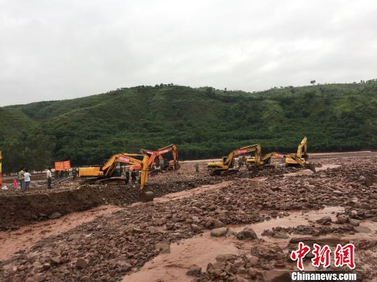 ����Ԫ�\����ˮ���l������ʯ���侯ˮ늹ٱ�ȫ�擌�U