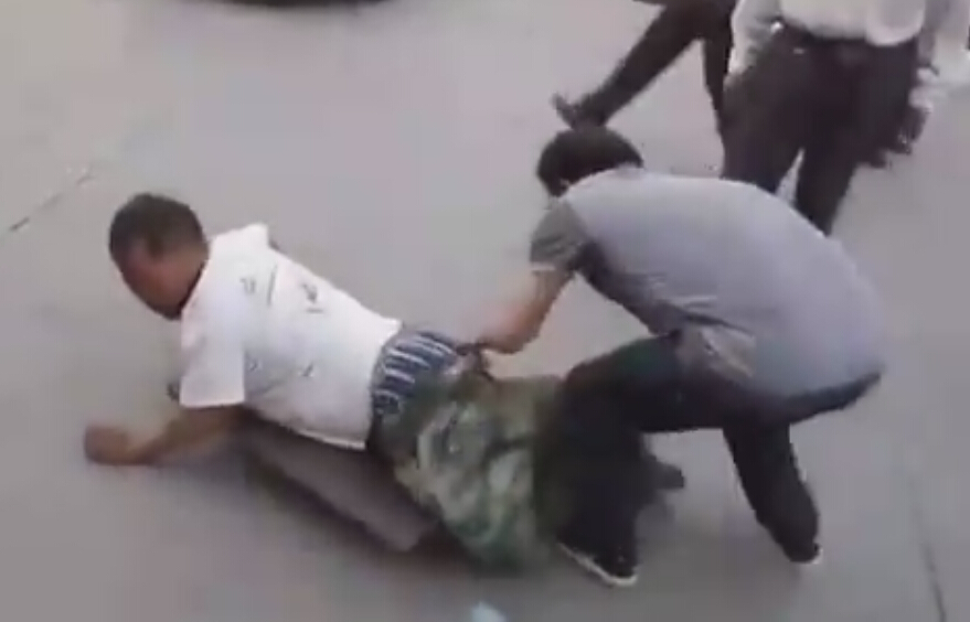 �������ȫ���ݼ� ������ؤ�[�б�����(qi��ng)�а�ѝ