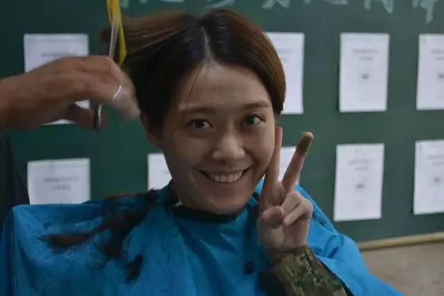 ���W�t��Ů���ַŗ���ʮ�f�۽z ׃��܊�I�˱�