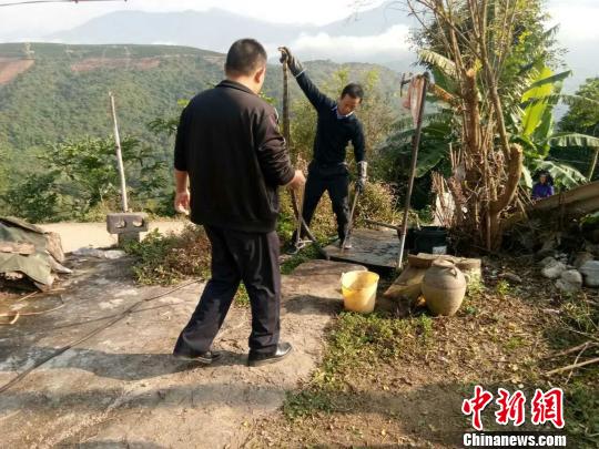 �D��ץ�����R���ߡ����̹��֡��z