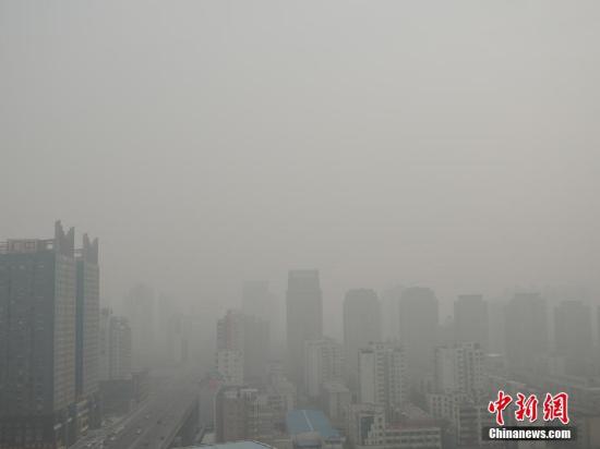 12��12��11�r(sh��),�����К����_(t��i)�l(f��)���F���Sɫ�A(y��)������11����,����՚�Ӱ�,�����д��U(ku��)ɢ�l������,�՚��|(zh��)�����m(x��)�ߵ�,�����Ͽջ�����һƬ,��Ҋ�ȵ�,���е�����Ҳ�����Ͽ����M(j��n)�з��o(h��)�������_(t��i)����,�F�����{�T��֔(j��n)���{񂡣 �n���� �z