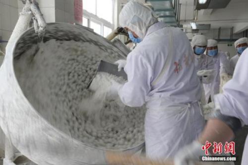 �����T���Ӿo���aԪ����������ӛ�� ��ɼ� �z