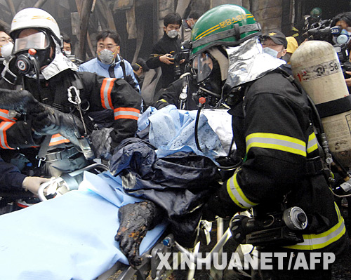 1��7�������n�����ܵ��������������T�ı�ը�F��̧��һ��ʬ�w��