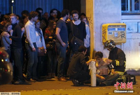 2015��11��14�������������B�h���u���������m�����d������һ���܂����������ڽ����ί��� ��Ӣ�����l�󡷈�����������m�����d��������120���������鱾�ο��u������K�صĵ��c���AӋ�܂��˔���200�ˡ� ���Q���ֲ��������M�넡Ժ�������ڈ��������_���������r�L�_10��15�����������Ժ����Ѫϴ����