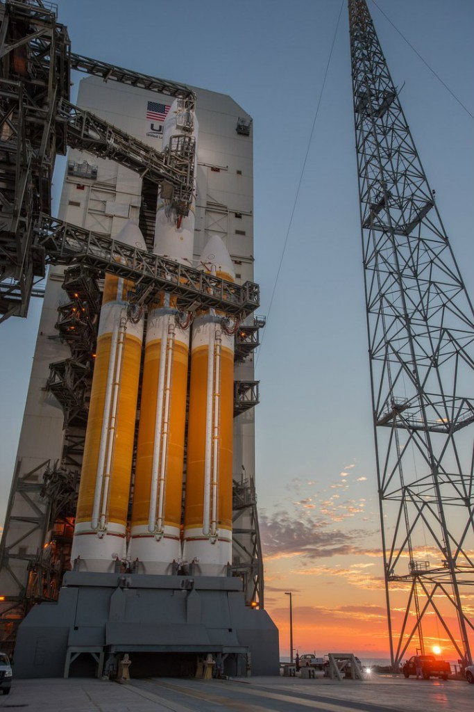 ����:��̫�՜S����� �����o�Ɍ������ݔ��