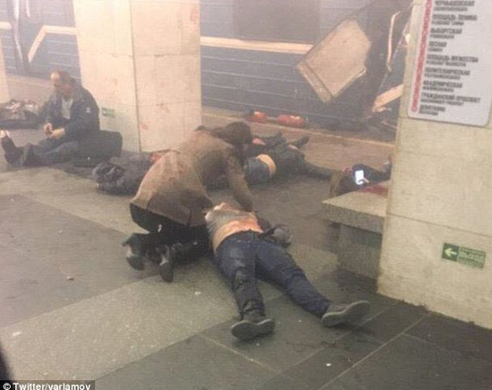 ���F��ը�F����