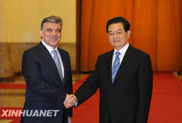 6��25����������ϯ���\���ڱ����������Þ������係�y�Ӡ��L�A�e�Кgӭ�xʽ��