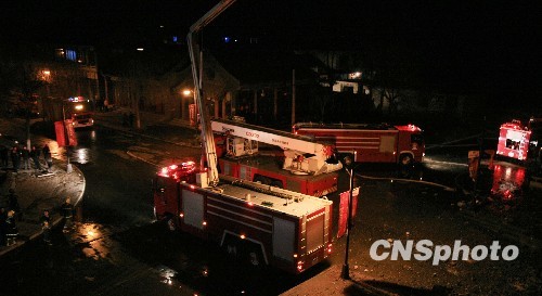 2��18����22�c58�֣��ӱ��ų������ϳ��T�����ȫ��磬����܇�v��m��x�F���������Ї��vʷ�Ļ����ǣ��ӱ������vʷ�ƾã����ٹ��E���࣬�Ļ��e������С��Ž������족�����u�� ������l ����� �z