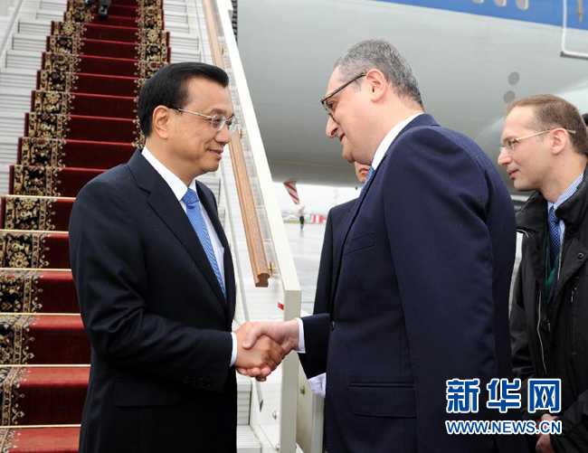 10��12�գ��Ї�����Ժ������ˏ��ˌ��C���_Ī˹�ƣ��_ʼ�����_˹�M����ʽ�L�����e���ж�������ʮ�Ŵζ��ڕ�����_˹�������߼��نT���C��ӭ����ˏ����������A��ӛ�� ������ �z