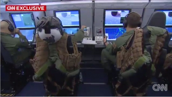 ���ɲ�C�wԽ�Ϻ��u���Ͽ� �oҕ�з�8�ξ���(�D)