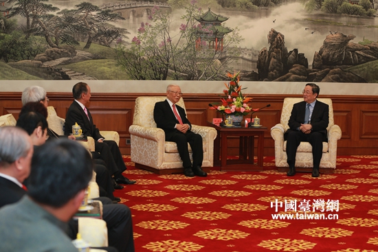 9��26�����磬�й��������ξֳ�ί��ȫ��(gu��)���f(xi��)��ϯ��������~(y��)�_(t��i)��(gu��)�e�^��(hu��)Ҋ(ji��n)�_(t��i)����ƽ�y(t��ng)һ�F(tu��n)�w(li��n)�υ��L(f��ng)�F(tu��n)