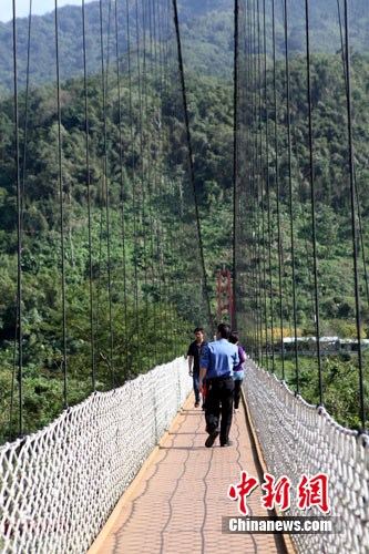 ̽�L�����_���ٔ�(sh��)����ɽ���l(xi��ng)��ʯ�l(xi��ng)