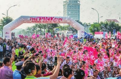 �׌ú��{�ɰ�Ů�Ӱ���R����ِ��