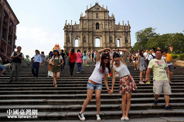 �Ї��˾ӳ������У����T��һ