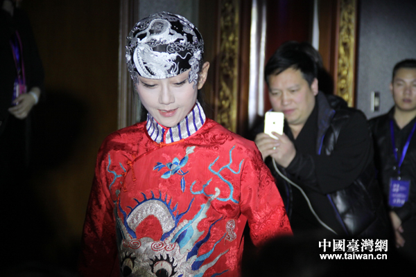 ��ƽ̶ӳ�󡷿����ݗ���Ƽ���������Ї��_���W ���� �z��