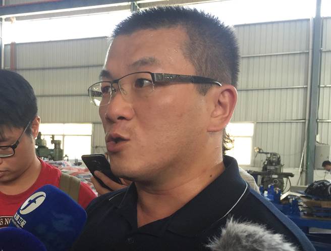 ���}�C(j��)е�Ĉ�(zh��)�и��������S��������Ӱ��ˣ����I(y��)���_����ƽ�Ƽ���W(xu��)�C(j��)е����ϵ