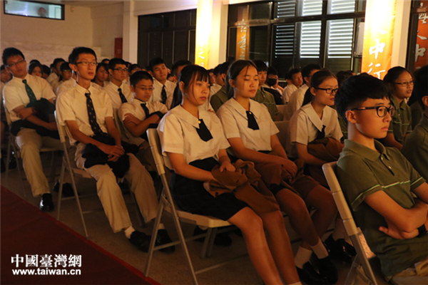 ���ŌWУ�W���^�����ݡ�