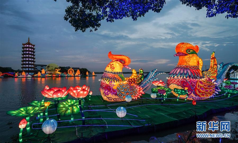 ���������3�����{�ɰ�����ɽ����������_Ļ