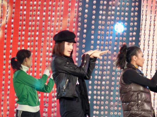 ��ҕ�����o���{����K�׎r���I��c�����b(�D)