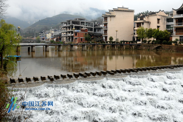 ɽ��ˮ�G�L���� ȫ���Wýӛ�����[���ی�ǧ��Ŵ�