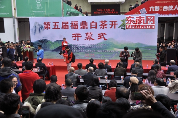 ���Ї�(gu��)�ײ�֮�l(xi��ng)�������e�k����ðײ��_�蹝(ji��)