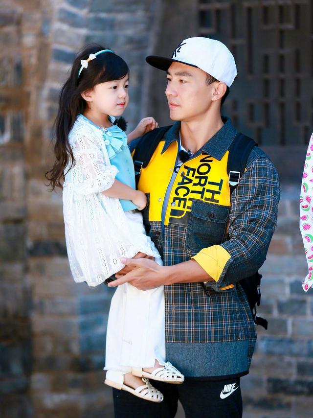 ���u��yŮ��С��ܽ�ϡ��ְ�ȥ�ă���