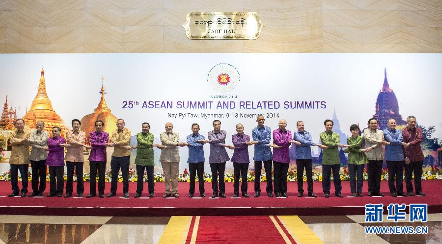 ��ˏ���ϯ���鿂�y�ǵ�ʢ��D�e�еĚgӭ����