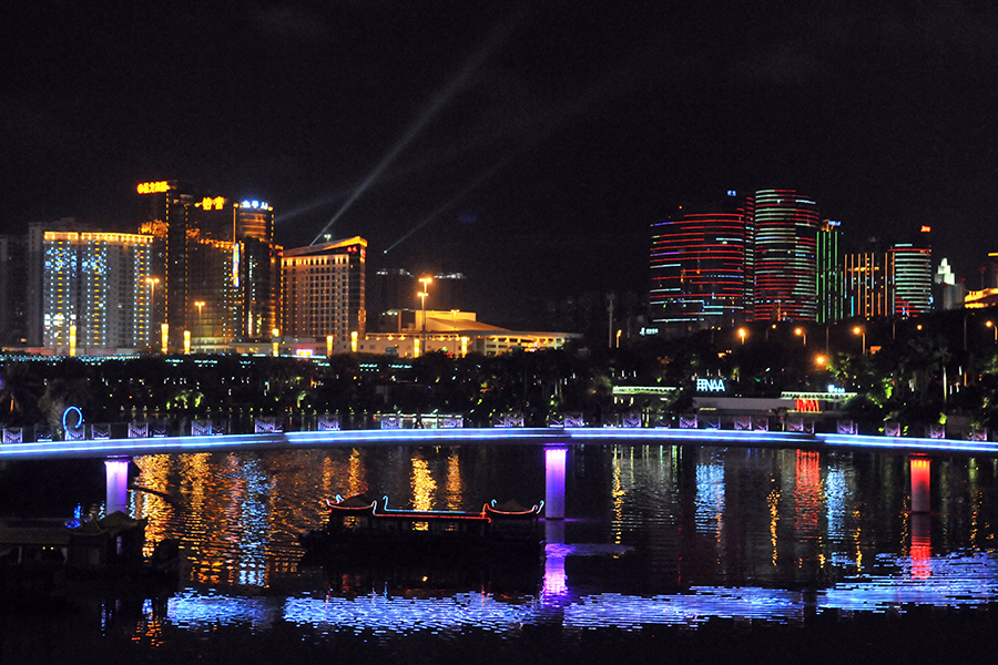 �۽��F�����ό�