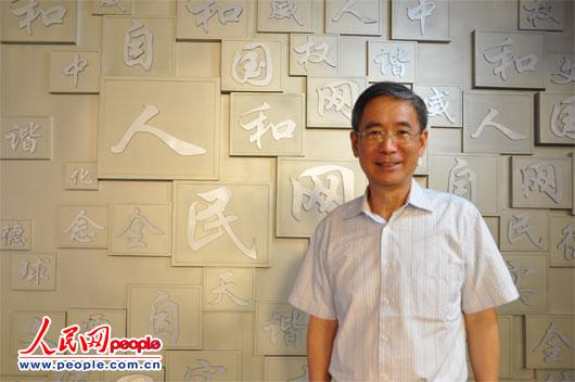 �����hУ���ڡ���ʿ���������R��˼���x��Փ�о��ͽ��O�����n�}�M��ϯ���҇��������f�i�z��