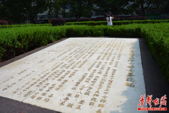 �ط���(zh��n)��֮������(zh��n) �Lɳ���ӌ����游����