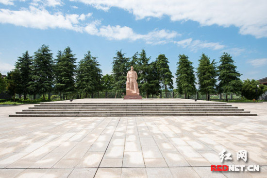 �����Ͽ�������Ѳ�Y�����������䷶���M�w��꠼o���^