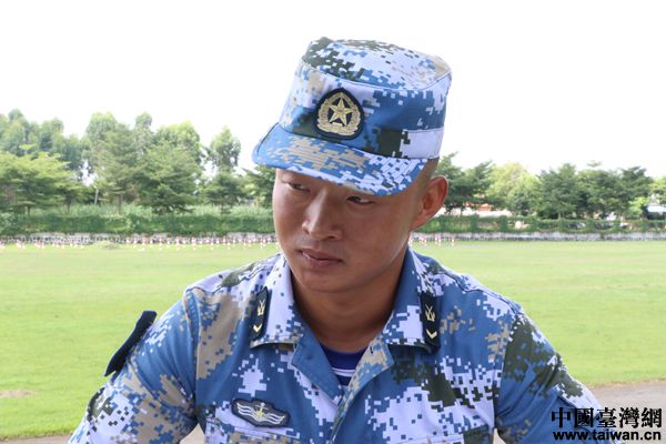 ���W�jý�w�����С������֡��׷��e���ܽ^���䣬��ֻ��һ����Ѫ�Եľѓ���