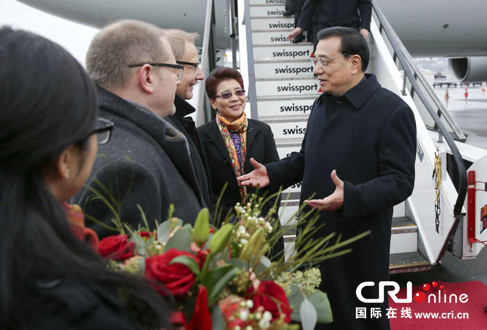 ��ʿý�w�۽���ˏ�(qi��ng)�_(d��)��˹֮��