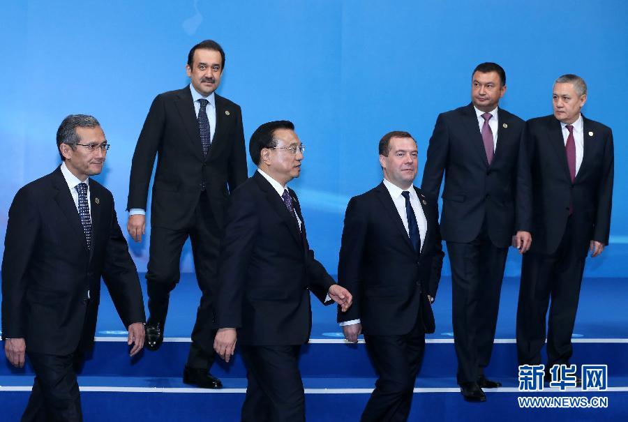 12��15�գ��Ї�����Ժ������ˏ��ڰ�˹���{��ϯ�Ϻ������M���ɆT���������X������ʮ���Ε��h���@���c���I���˼��w��Ӱ��������������A��ӛ�� ���d�� �z