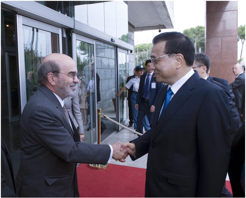 ��ˏ����҂������Ľ�Q��13�|�˵ĳ���}