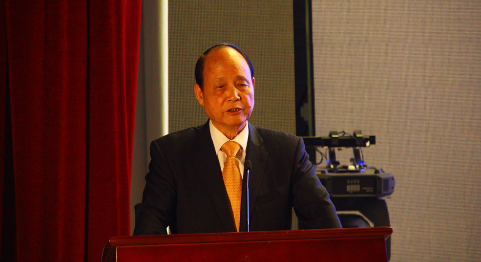 ����ɭ���_��ϣ�����c��ꑡ�һ��һ·�����O(sh��)