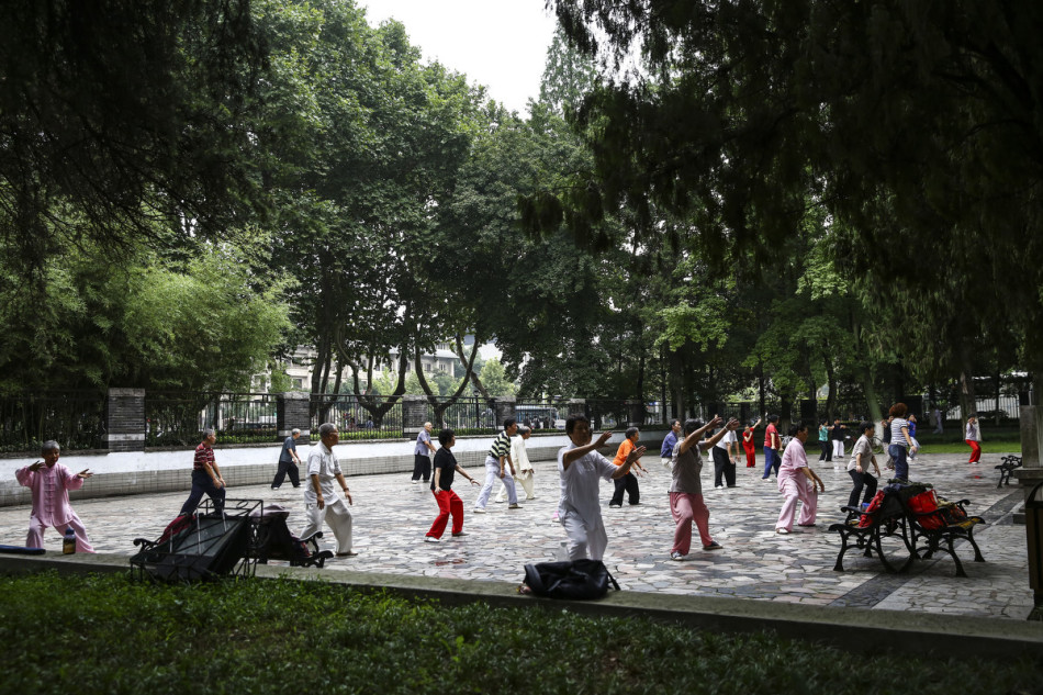 �Ͼ����W�����l(f��)�����\�ӟ���