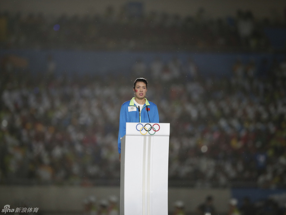 �Ͼ����W���]Ļʽ�A�M��Ļ �ͺ�ʢٝ