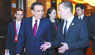 �ϺϽM�������ە����� ���̽�����ȫ����Ԓ�}