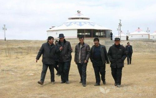 ����������WԺ�ɲ��h܊����ǰ����һ���c�����ί�hУ�h̎���ɲ��������h�{��