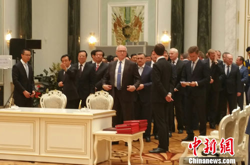 ����ƽ�L����ȤһĻʡ�L���L����ψ����s���D��