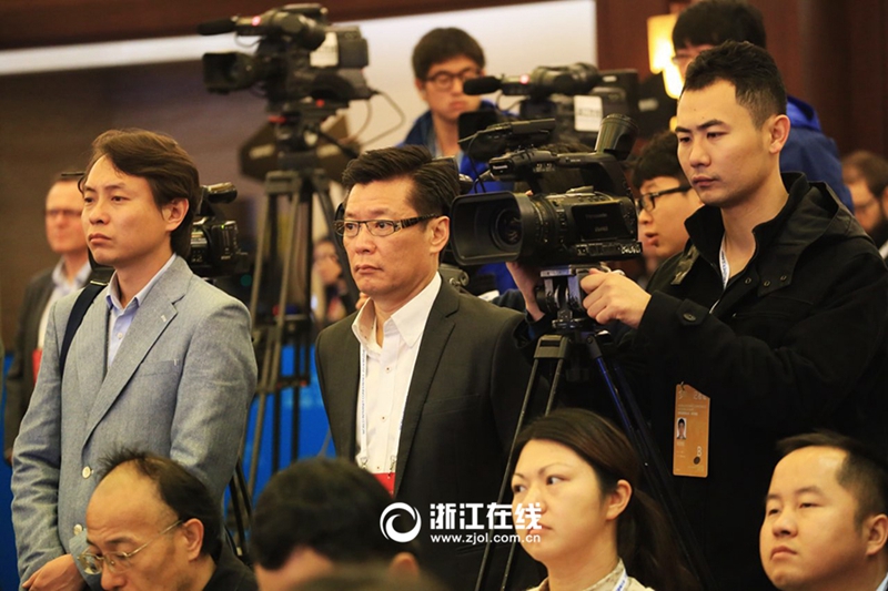 �۽��p��ʢ��