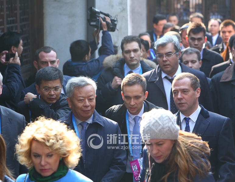 ���绥(li��n)�W(w��ng)���(hu��)�_Ļʽ�Y(ji��)�� ���e�x�������