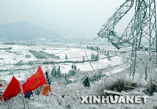 2��2�գ��Ϸ�늾W��˾�h�F�T����ͻ����s��������ĺ�Ť��������F���� &nbsp;&nbsp;&nbsp;&nbsp;���գ������ٴ����܇�����ѩ�����ĺ�����늾�·�͸߉��������e������һЩ���늾�Ť�����Ϸ�늾W��˾�M���h�F�Tͻ����s���F����ȫ�����ޡ�